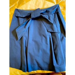 J Crew cotton A-line skirt with tie, EUC, size 6